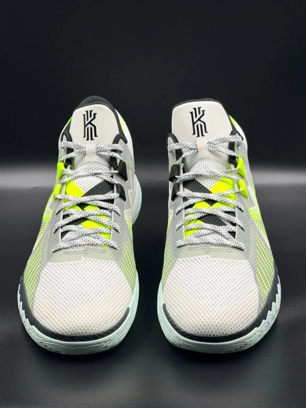 Nike Kyrie Flytrap 5 'White Volt'
